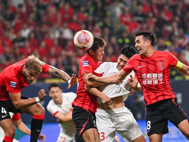 1729423664911099871.jpg (体育)(1)足球——中超:成都蓉城胜上海海港XxjpseC007327_20241018_PEPFN0A001 (1).jpg